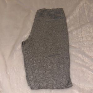 Medium gray leggings